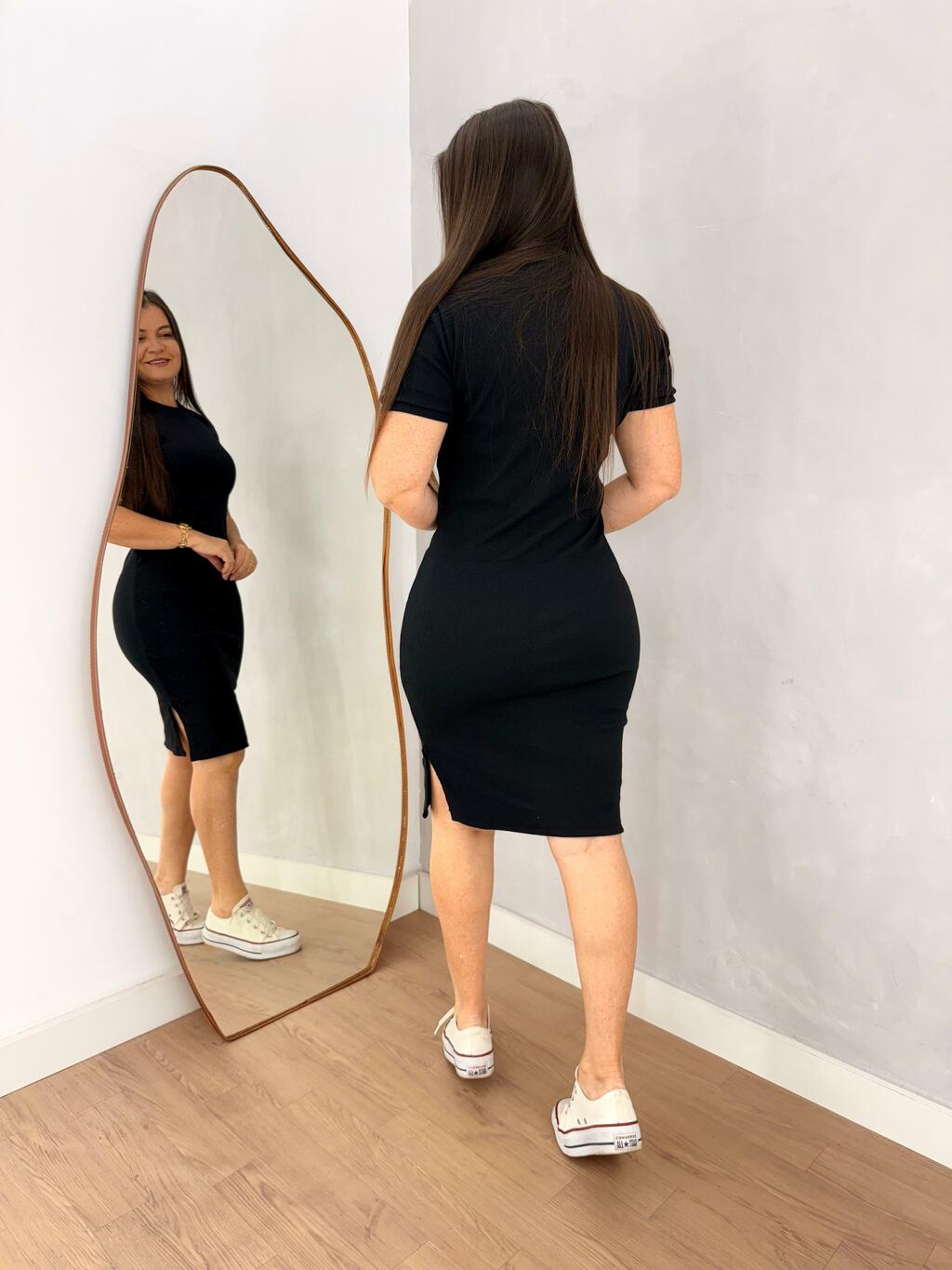 VESTIDO TUBINHO PRETO